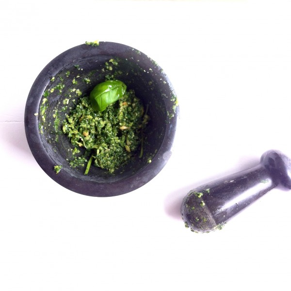 Homemade pesto zonder kaas Feelgoodbyfood