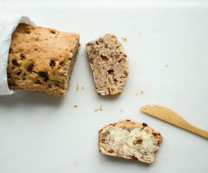 noten-rozijnenbrood