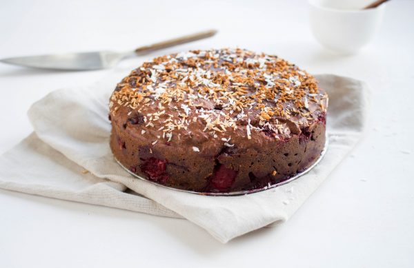 Gezonde Chocoladetaart met rood fruit