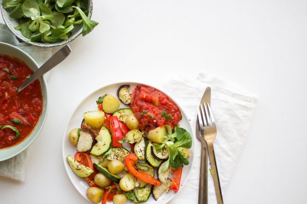 Geroosterde groenten tomatensaus