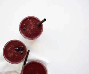 Paarse smoothie