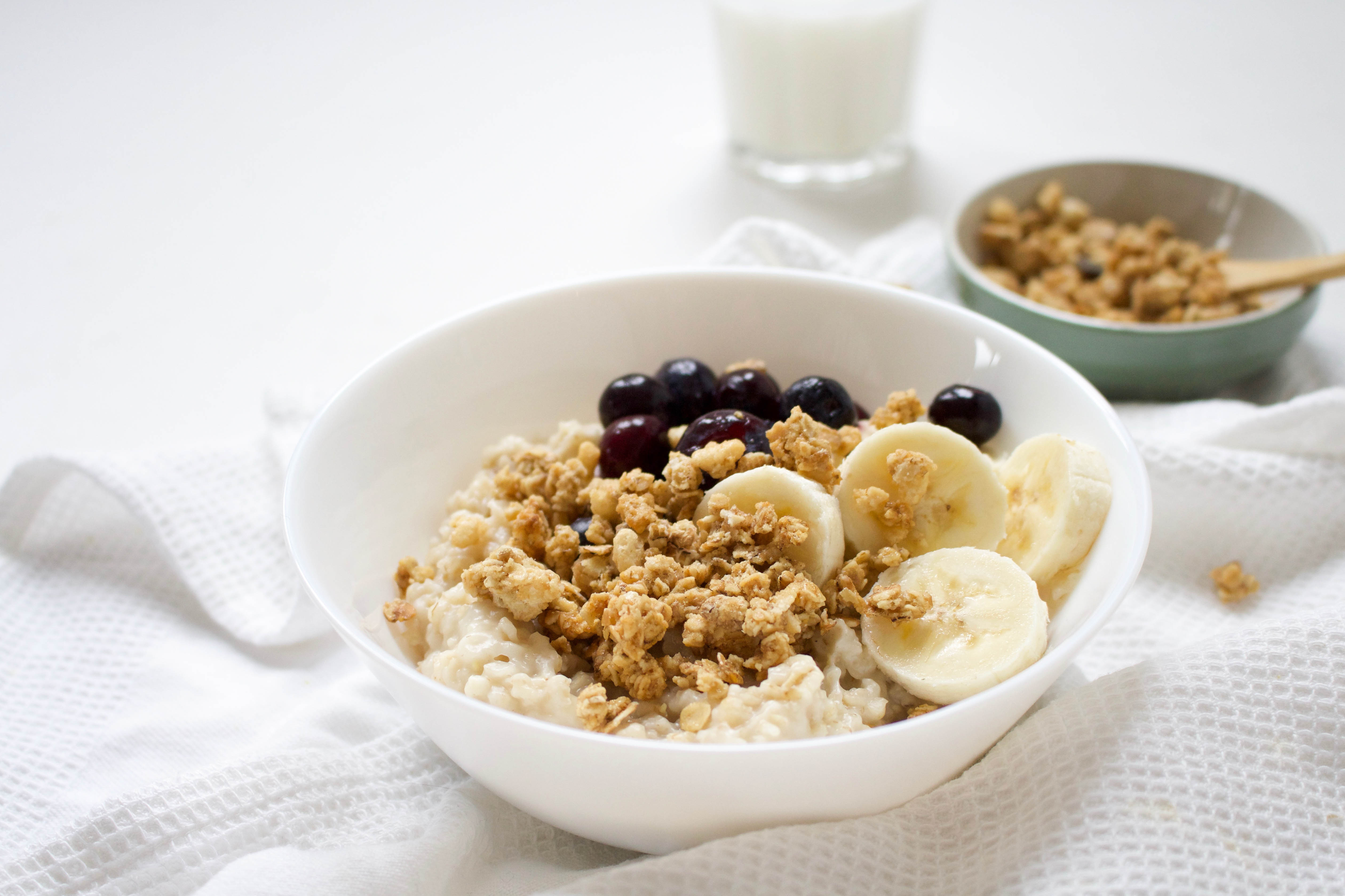Miljard Beschuldigingen onpeilbaar Vanille porridge met granola - Feelgoodbyfood