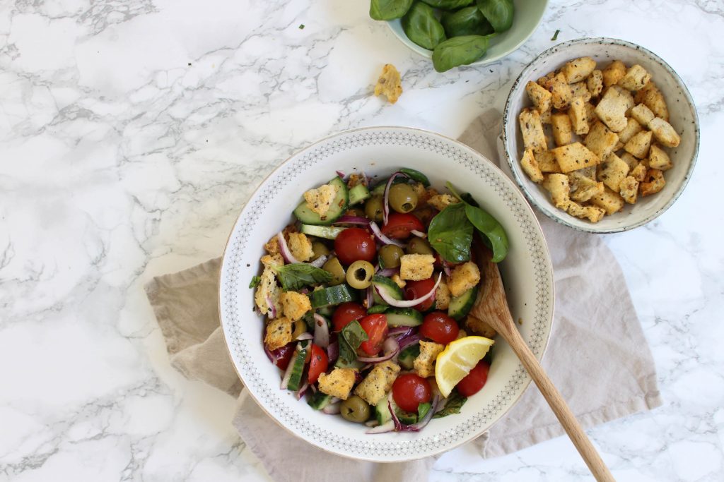 Panzanella brood salade