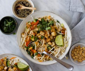 Thaise noedelsalade tofu