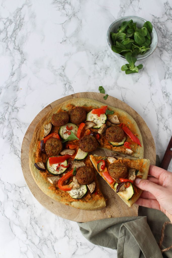 pizza falafel