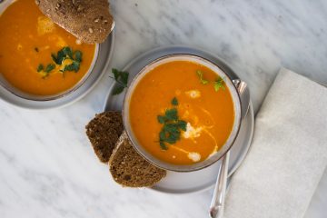 geroosterde tomaat-pompoen soep