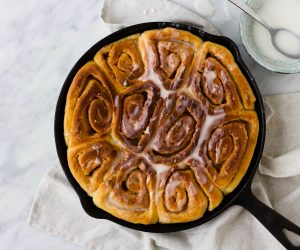 cinnamon rolls kaneelbroodjes