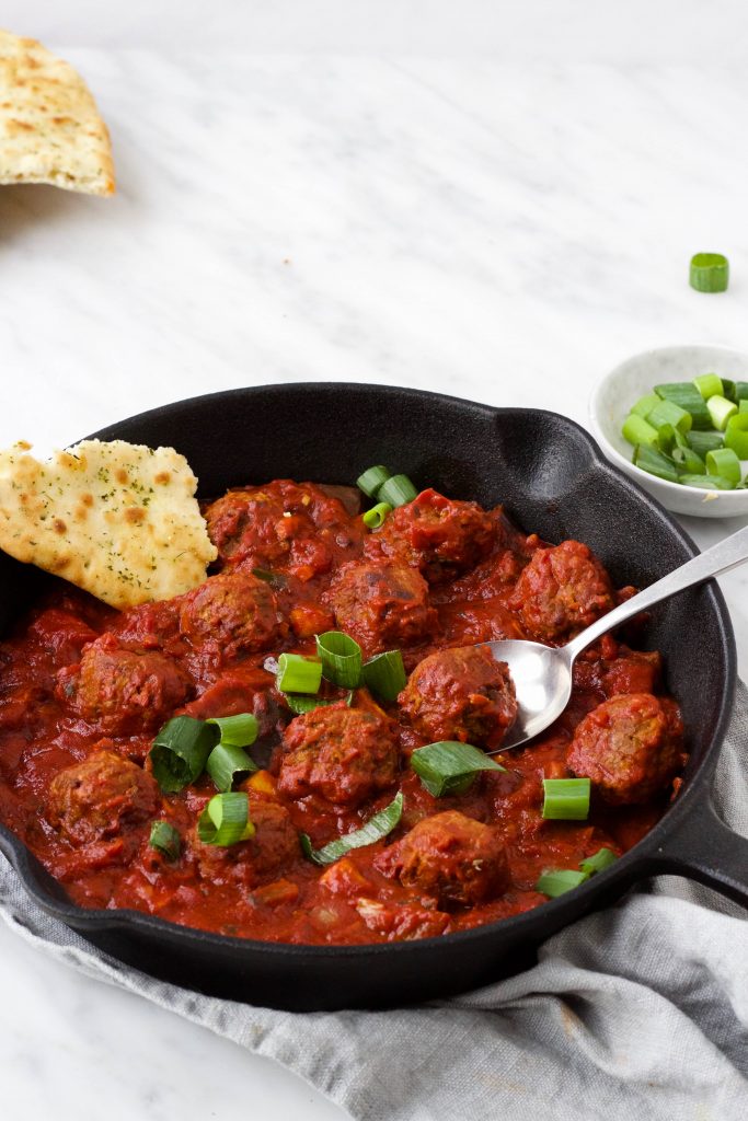 vegetarische balletjes tomatensaus