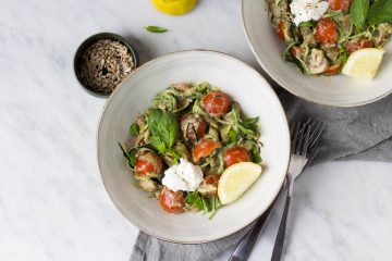 Courgetti met ricotta pesto