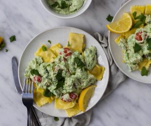 Ravioli tuinerwten-ricotta munt saus