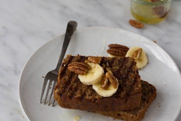 getoast bananenbrood ontbijt