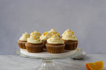 Gingerbread muffins sinaasappelfrosting