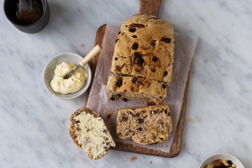 noten-rozijnenbrood