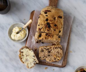 noten-rozijnenbrood