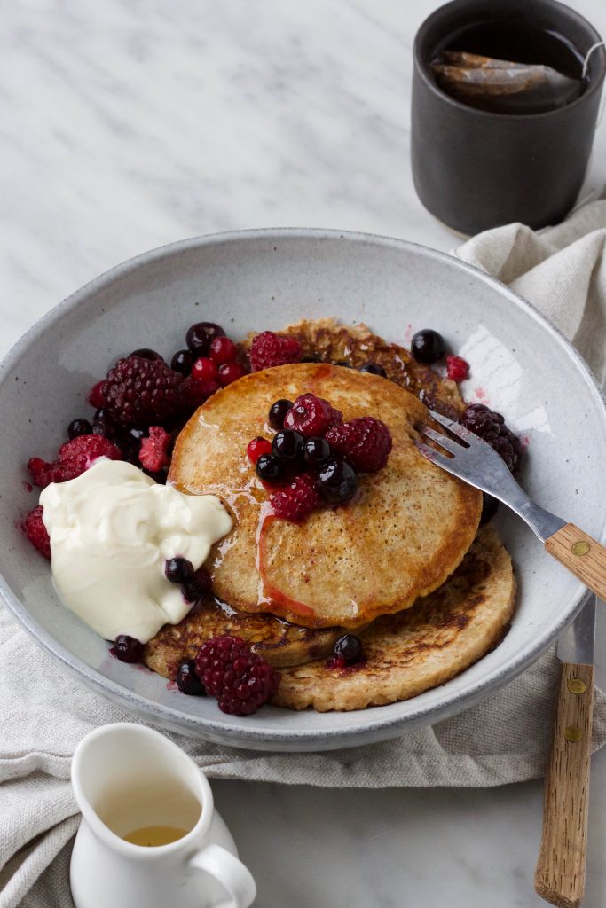 vegan pancakes fruit