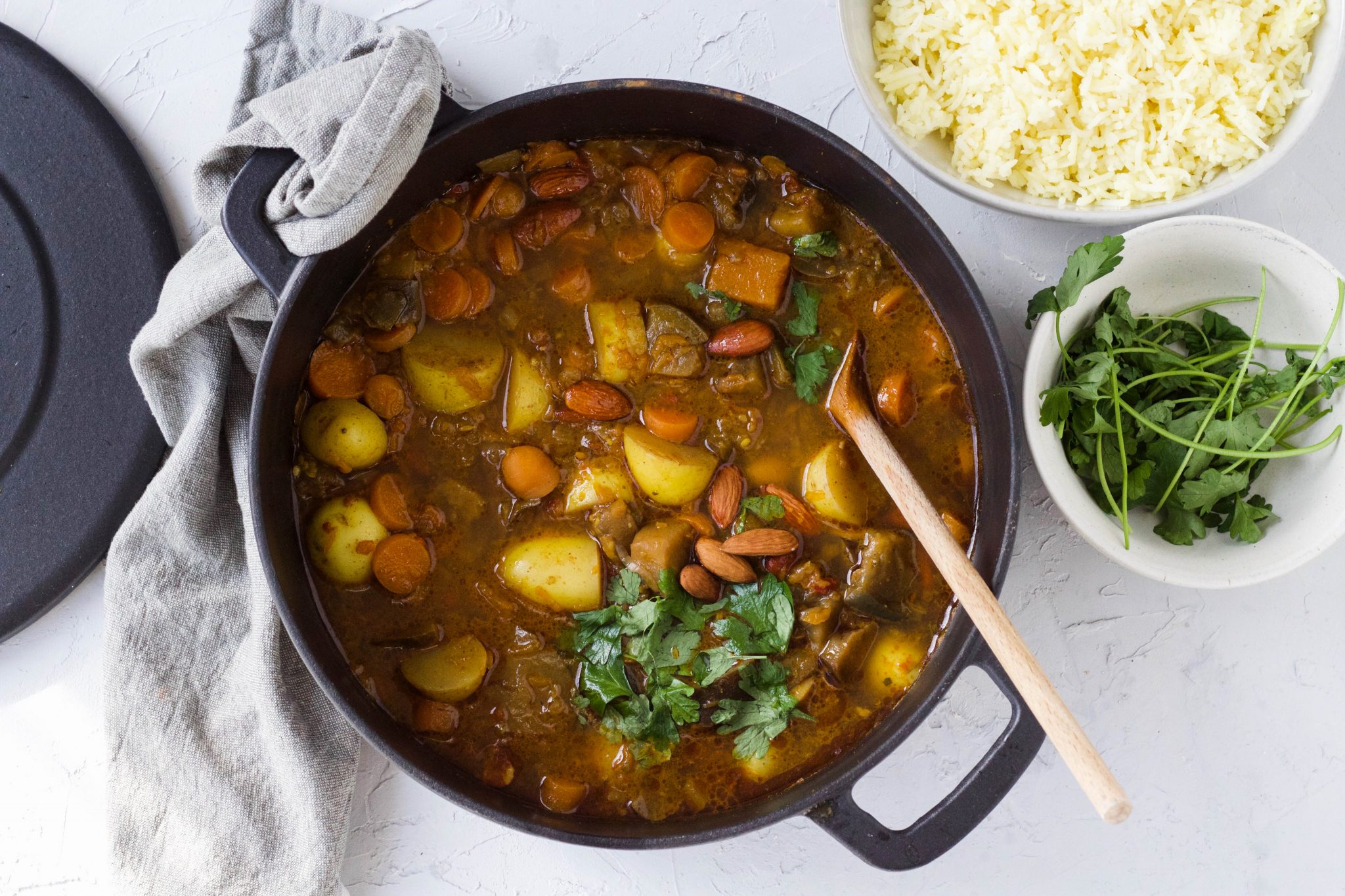 Herfststoof met Ras el Hanout, pompoen en rozijnen - Feelgoodbyfood