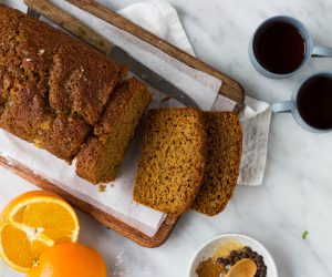 vegan gingerbread cake