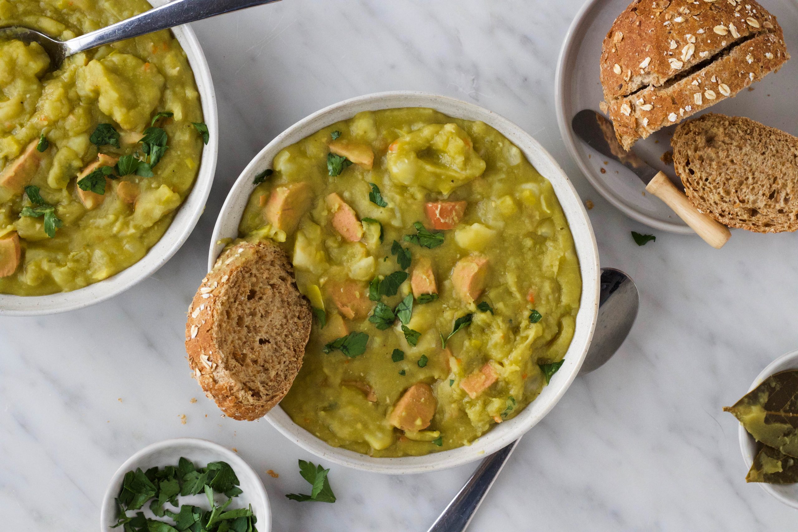 Vegetarische erwtensoep met rookworst - Feelgoodbyfood